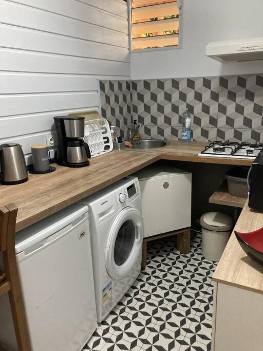 Agreable Logement, Bien Situe Schoelcher Eksteriør bilde